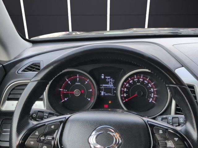 SSANGYONG Tivoli usata, con Sistema di navigazione