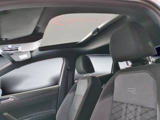 VOLKSWAGEN Taigo usata 15