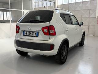 SUZUKI Ignis usata, con Autoradio