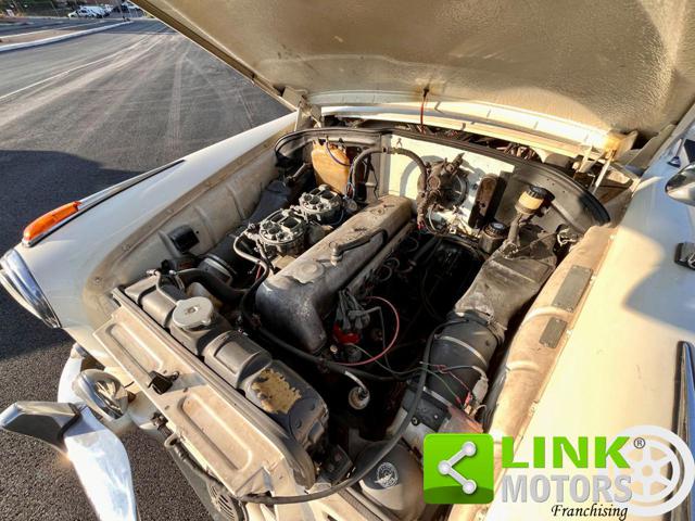 MERCEDES-BENZ 220 usata 22