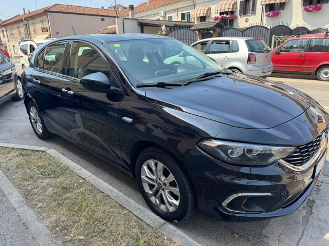 FIAT Tipo usata, con Airbag