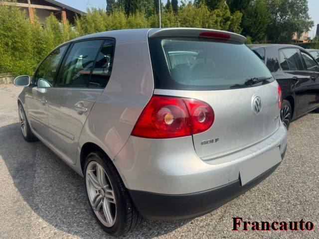 VOLKSWAGEN Golf usata, con Airbag laterali