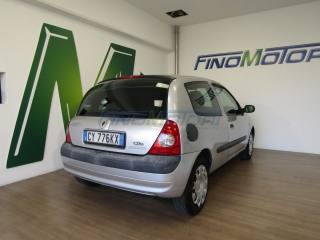 RENAULT Clio usata 11