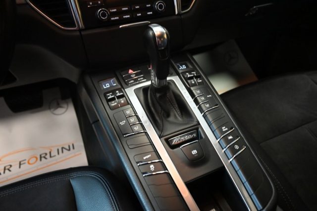 PORSCHE Macan usata 48