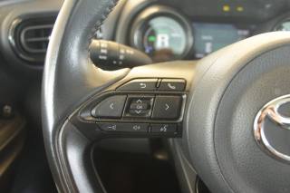TOYOTA Yaris usata, con Specchietti laterali elettrici