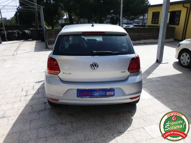 VOLKSWAGEN Polo usata, con Autoradio