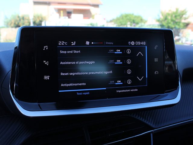 PEUGEOT 2008 usata, con Frenata d