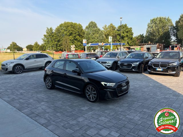 AUDI A1 usata, con Autoradio