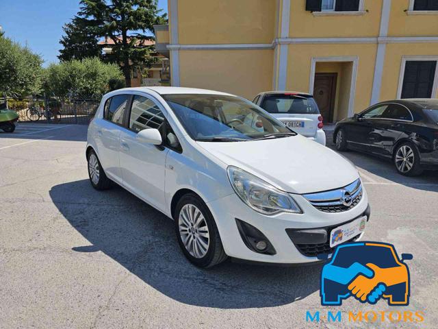 OPEL Corsa usata, con Airbag