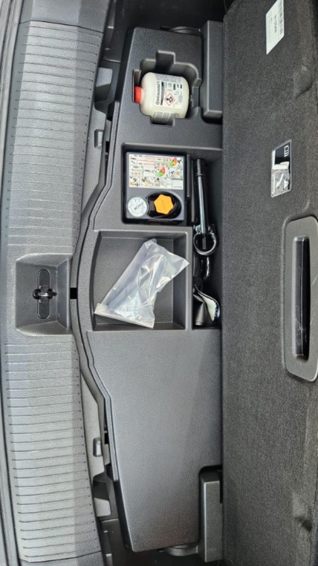 NISSAN X-Trail usata, con Climatizzatore