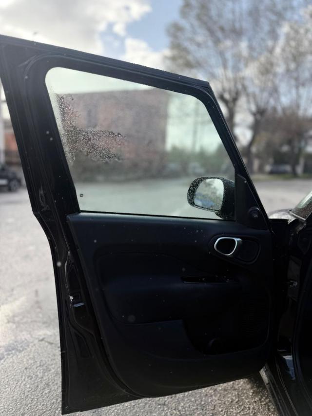 FIAT 500L usata, con Autoradio