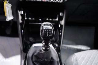 PEUGEOT 2008 usata, con Luci diurne LED