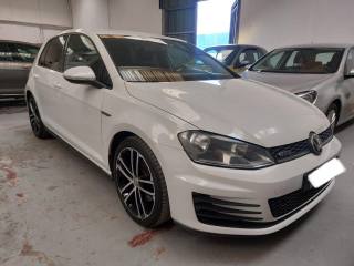 VOLKSWAGEN Golf usata 2