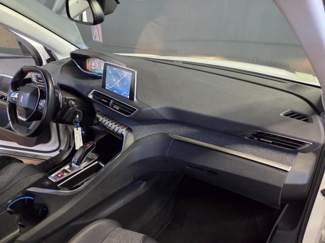 PEUGEOT 3008 usata, con Bluetooth