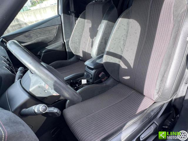 DS AUTOMOBILES DS 3 Crossback usata, con Volante in pelle