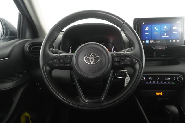 TOYOTA Yaris usata 5