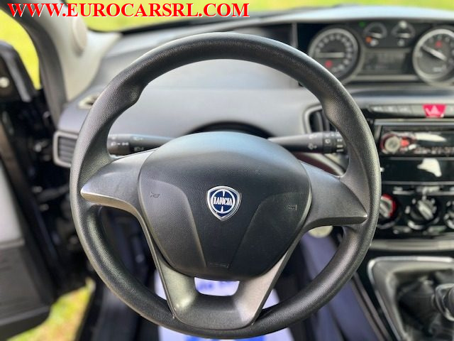 LANCIA Ypsilon usata 11