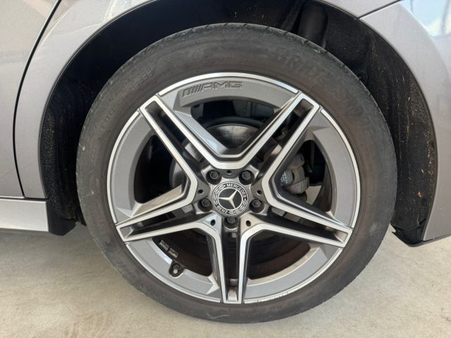 MERCEDES-BENZ A 200 usata, con Park Distance Control