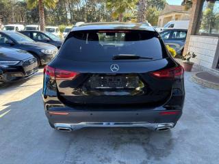 MERCEDES-BENZ GLA 220 usata, con Autoradio