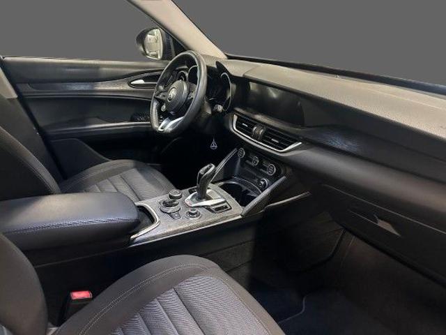 ALFA ROMEO Stelvio usata, con Airbag