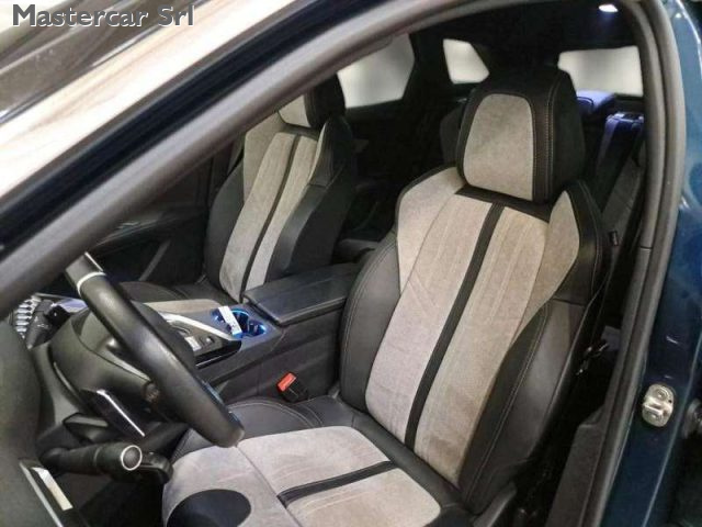 PEUGEOT 3008 usata, con Sistema di navigazione