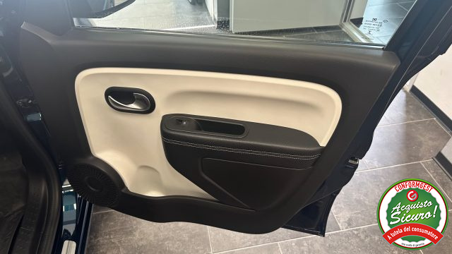 RENAULT Twingo Electric usata, con ESP