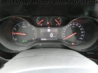 OPEL Corsa usata, con Autoradio digitale