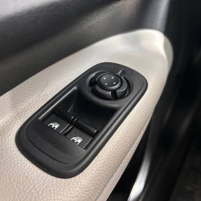 FIAT 500e usata, con Autoradio digitale