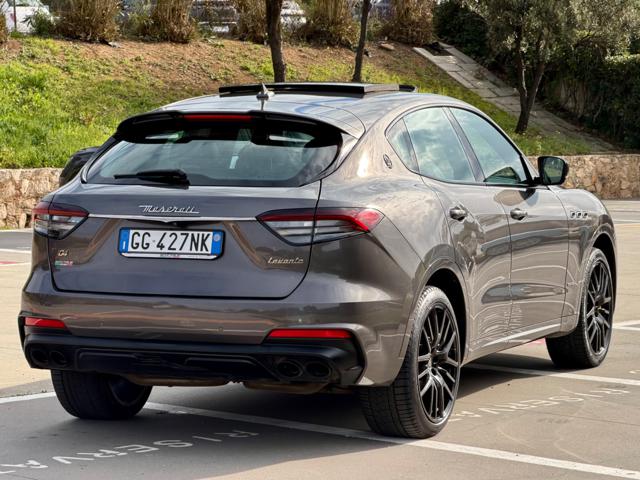 MASERATI Levante usata, con Cerchi in lega