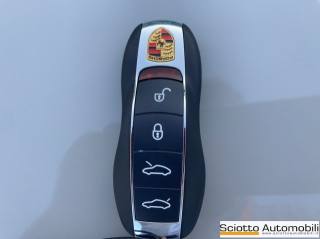 PORSCHE Cayman usata, con Sensori di parcheggio posteriori