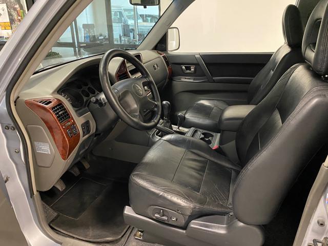 MITSUBISHI Pajero usata, con Cerchi in lega