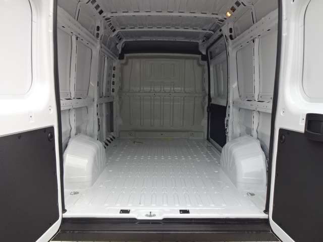 PEUGEOT Boxer usata 14
