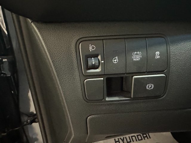 HYUNDAI Staria usata, con Controllo trazione