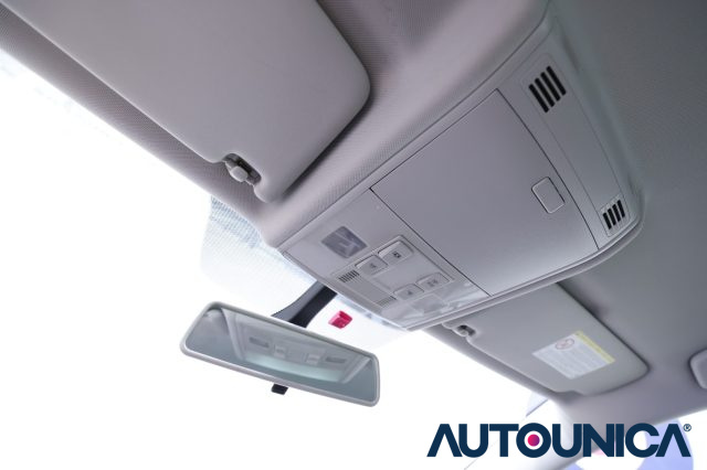 VOLKSWAGEN Golf usata, con Sensore di luce