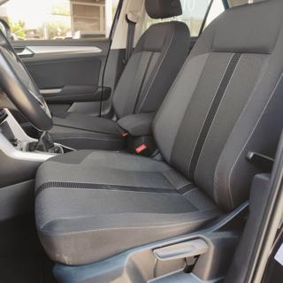 VOLKSWAGEN T-Roc usata, con Sedile posteriore sdoppiato