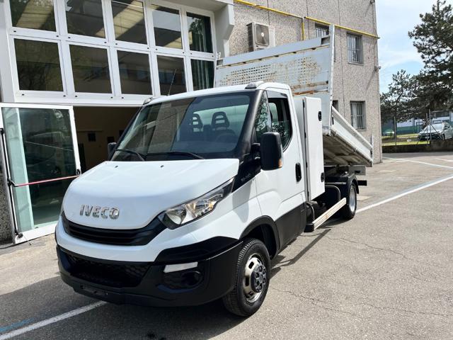 IVECO Daily usata, con Boardcomputer
