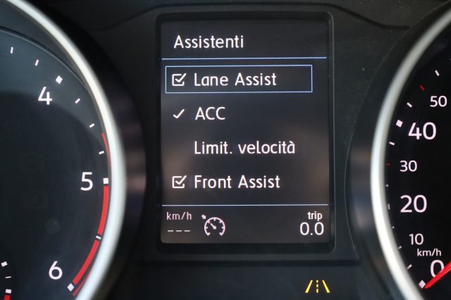 VOLKSWAGEN Tiguan usata, con Autoradio digitale