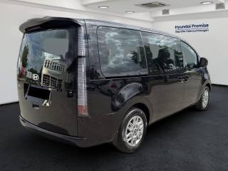 HYUNDAI Staria usata, con Airbag