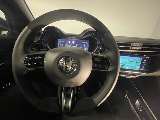 ALFA ROMEO Junior usata, con Controllo automatico clima