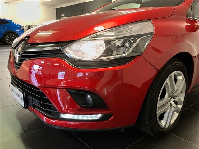 RENAULT Clio usata, con Boardcomputer