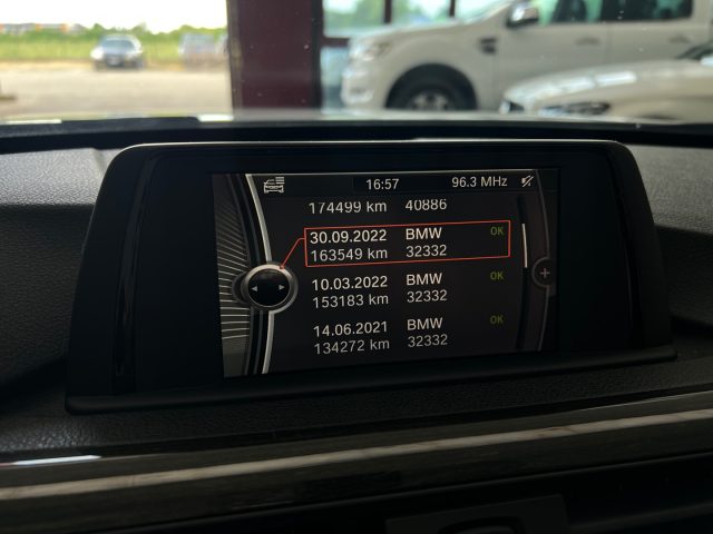 BMW 320 usata, con USB