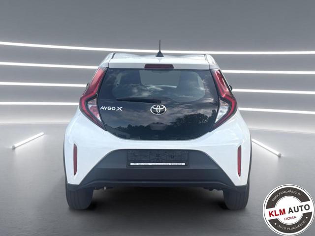 TOYOTA Aygo X usata, con Autoradio