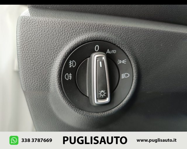 VOLKSWAGEN T-Roc usata, con Sedile posteriore sdoppiato