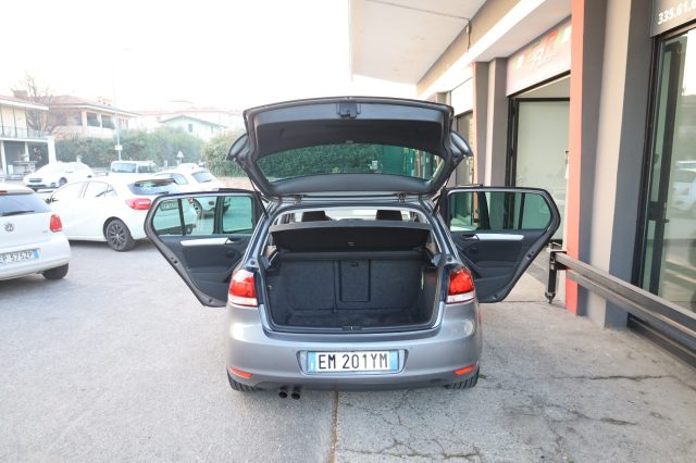 VOLKSWAGEN Golf usata 125