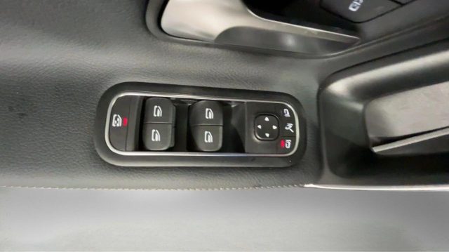 MERCEDES-BENZ A 180 usata, con Vetri oscurati
