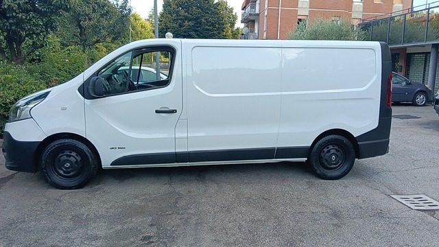 RENAULT Trafic usata, con ABS
