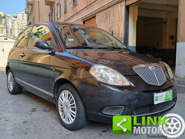 LANCIA Ypsilon usata, con Airbag
