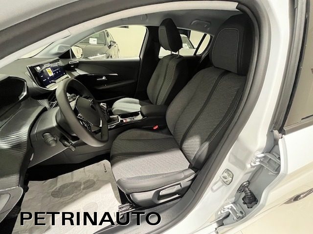 PEUGEOT 208 usata, con Volante in pelle