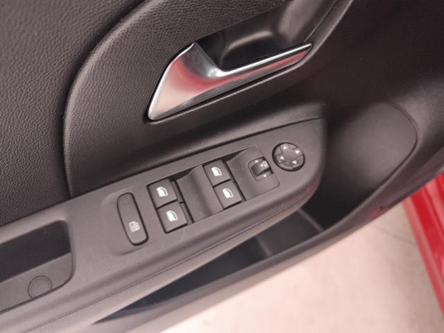 OPEL Corsa usata, con Fari LED