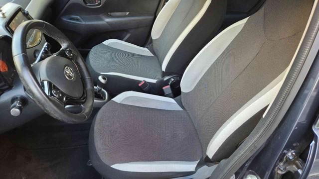 TOYOTA Aygo usata, con Climatizzatore